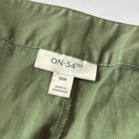 On 34th Pleated Chino Straight Leg Ankle Pants Olive Green 16W - Picture 10 of 15